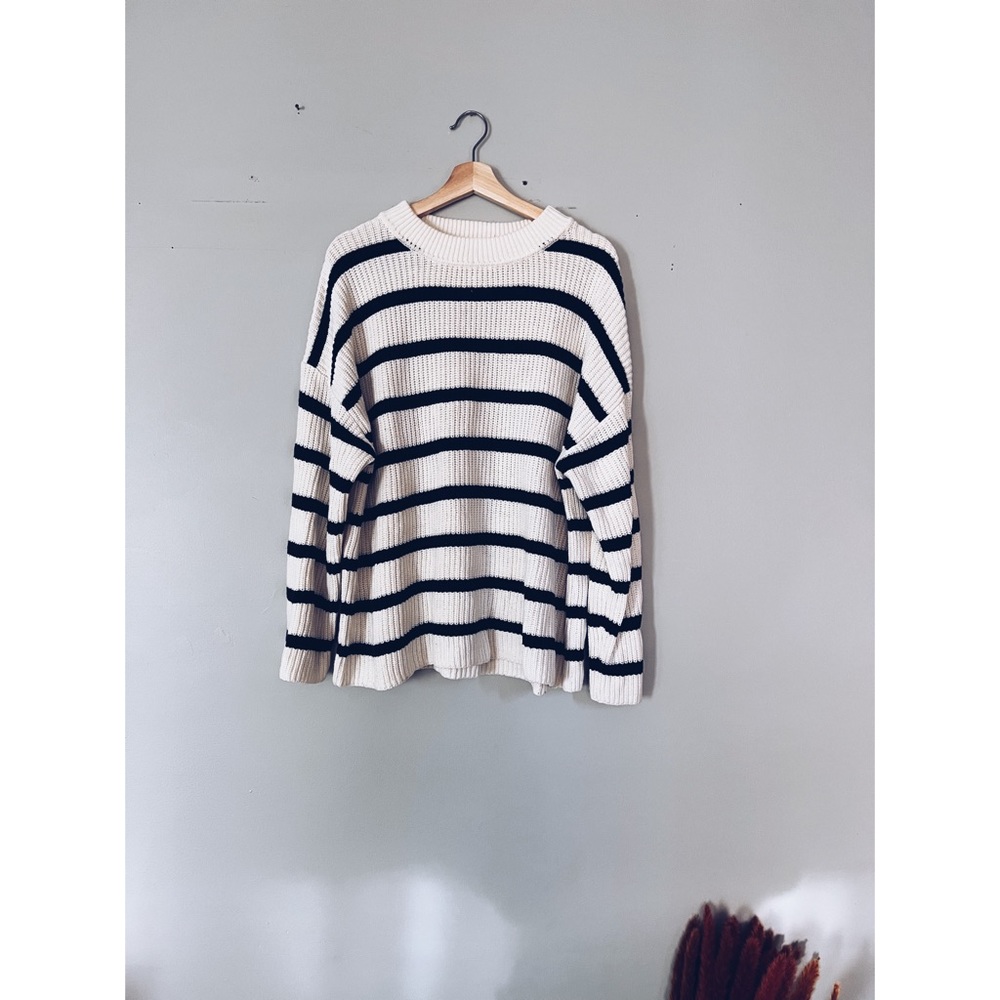H&M cable knit sweater